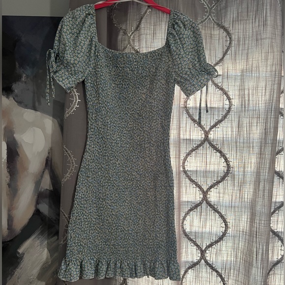 ❤️‍🔥SALE❤️‍🔥Western Floral mini dress - Picture 1 of 1